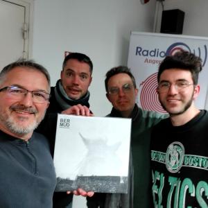 Ca dégouline dans le cornet du 20 01 2025